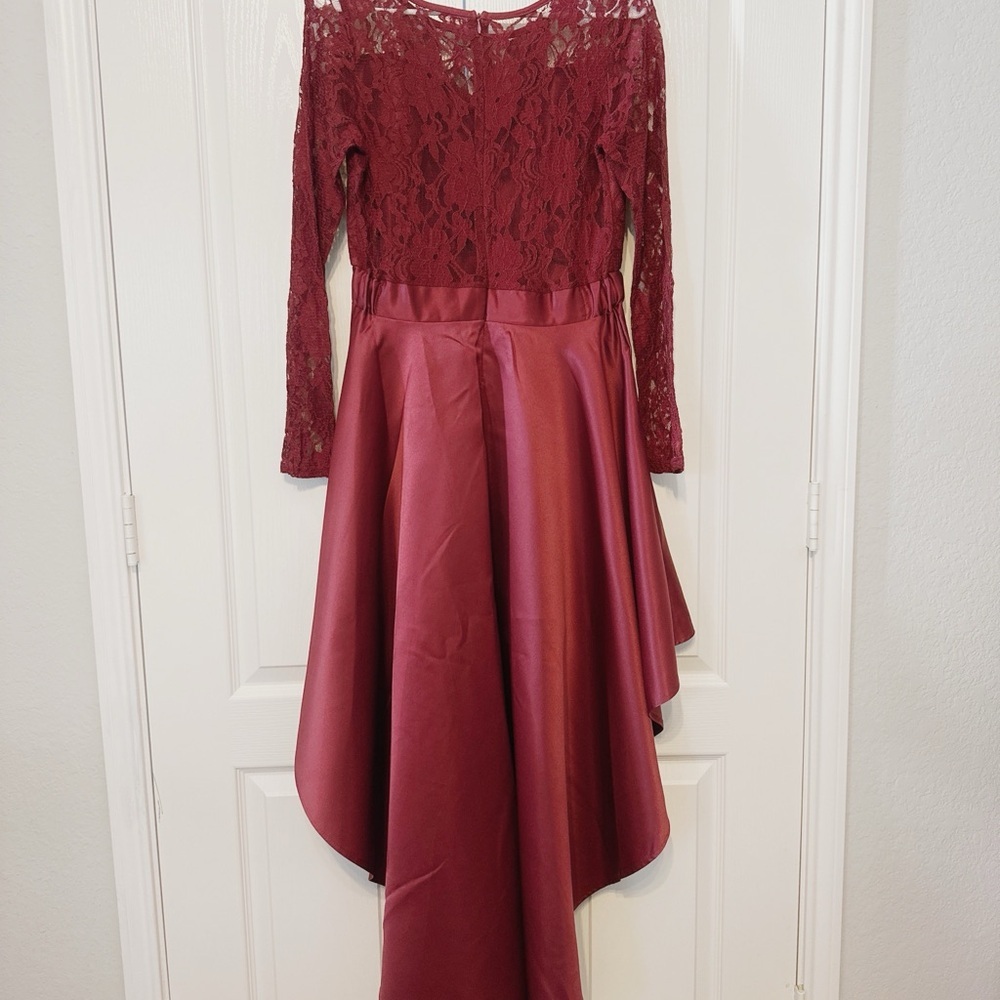 Spliced Burgundy Lace Satin High-Low Dress Long Sleeve Size Medium - Picture 2 of 13